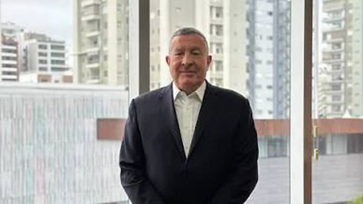 Ricardo Antonio Pellerano Paradas, en una oficina.