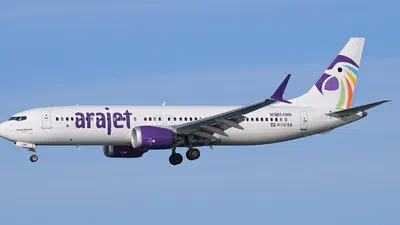 Un avión de Arajet en aproximación final a un aeropuerto de Estados Unidos.